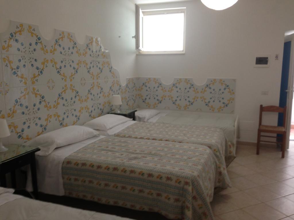 Hotel 4 Stagioni Capri Pokoj fotografie